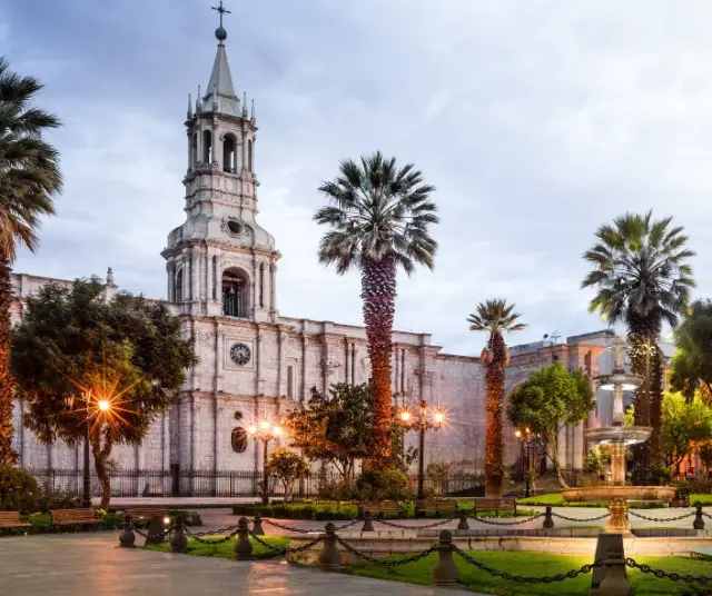 Aniversario de la Ciudad Blanca:  Arequipa