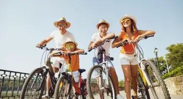 ¿Cuando inician las vacaciones de mitad de año en Perú?